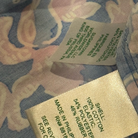 NWT Lilly Pulitzer Rivera Smocked Top in Boca Blue Sea What I See size Large - Picture 6 of 8